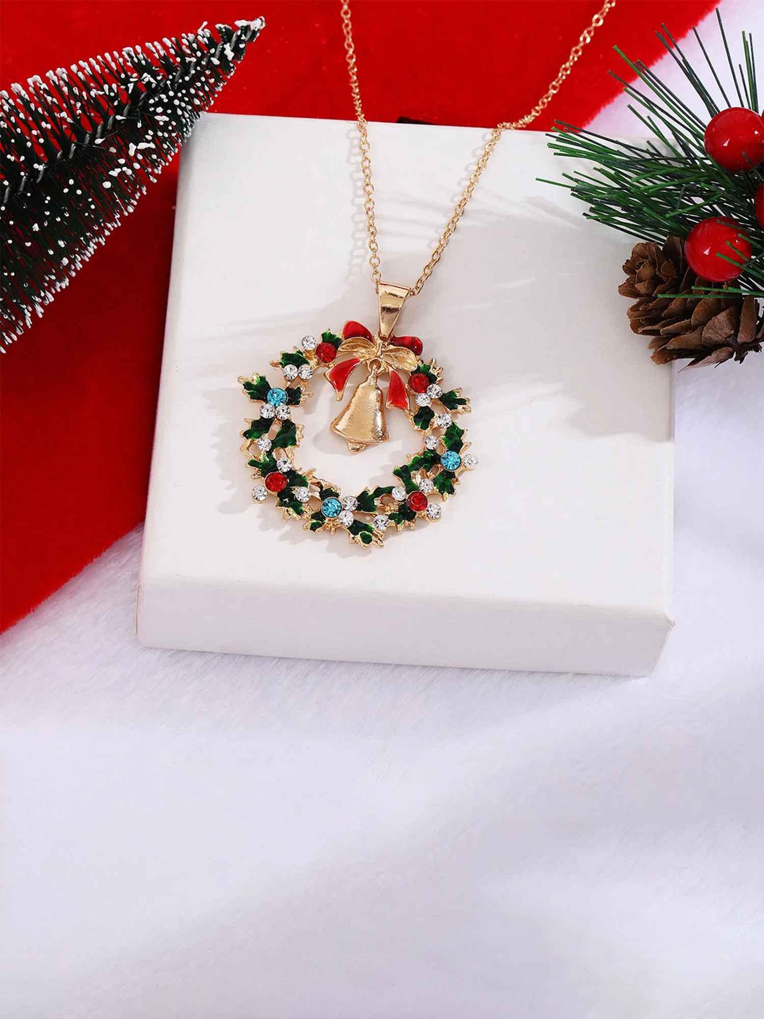 Christmas Diamond Leaf Garland Bell Pendant Necklace