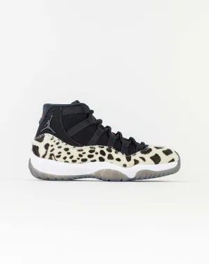 Jordan Wmns Air Jordan Retro 11 'Black And White'