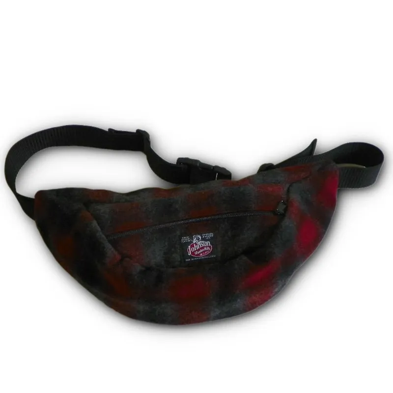 Oversized Wool Fanny Pack