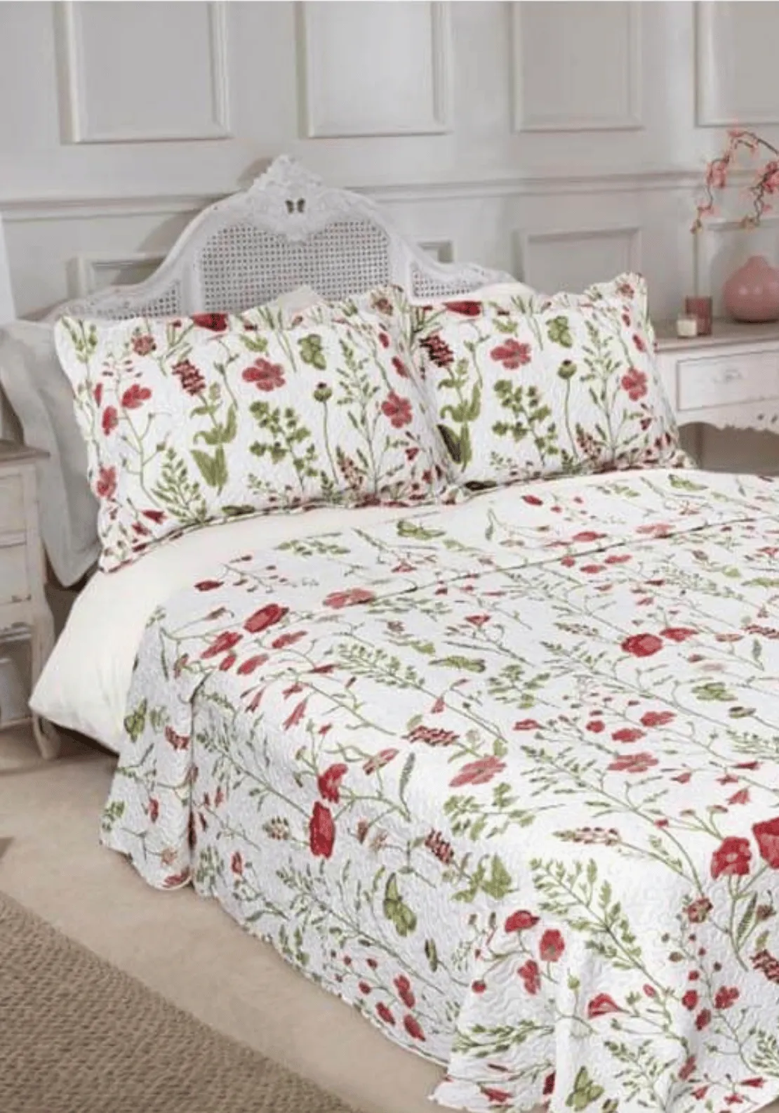 Poppy Patchwork Bedspread Sets