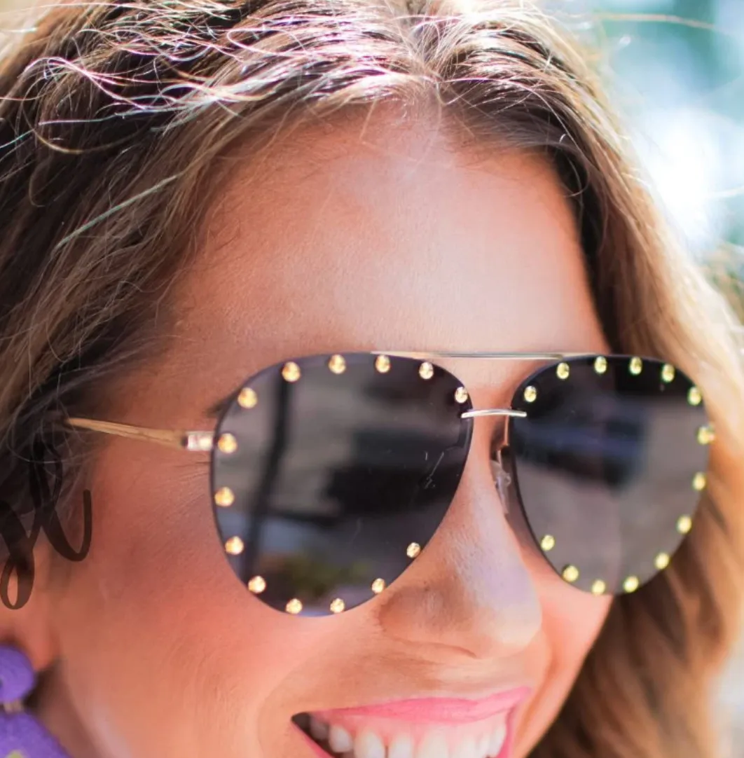 SHOWSTOPPER STUDDED AVIATOR SUNGLASSES