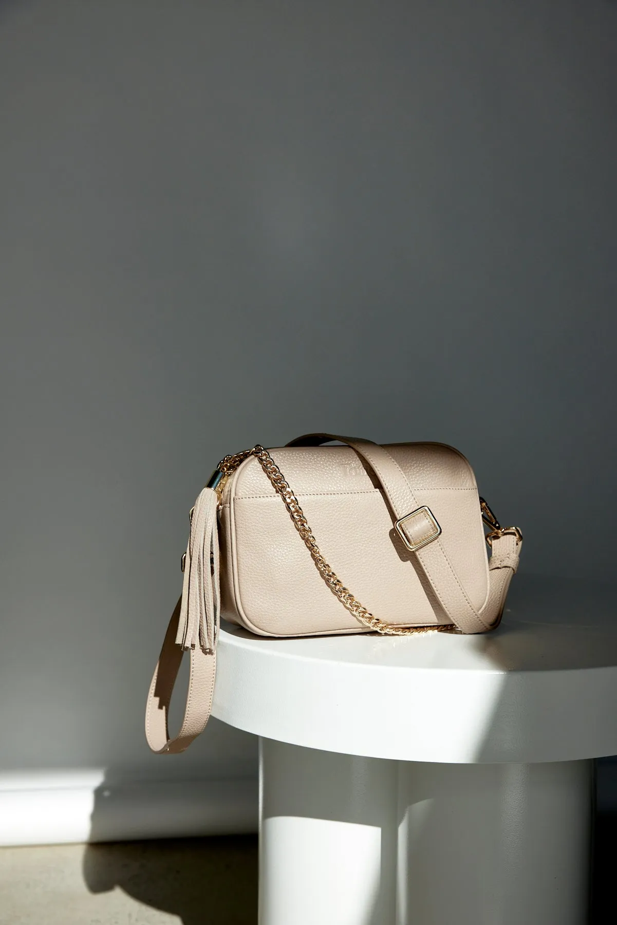 The Bestie Crossbody Bag V2 (Stone)